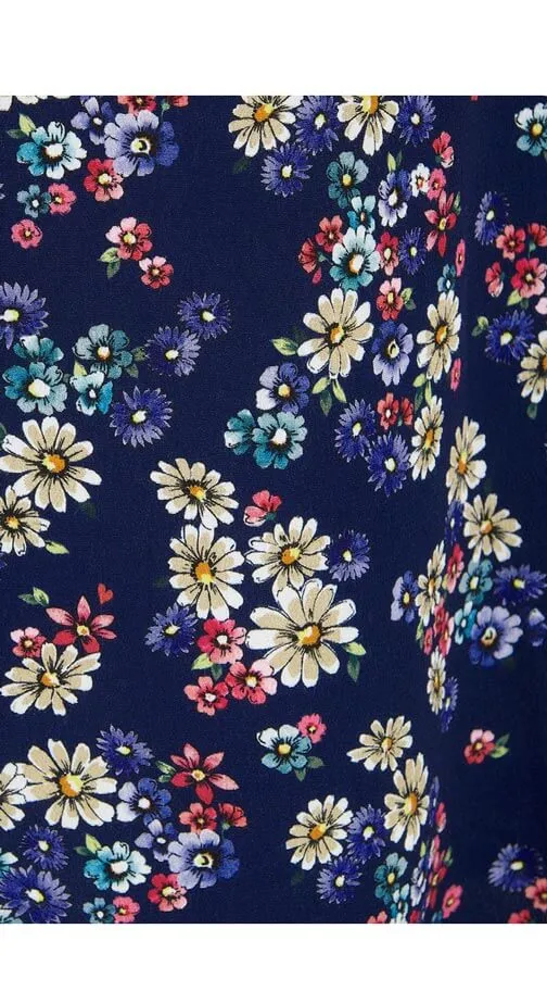 Betty Tea Dress in Navy Daisy Print