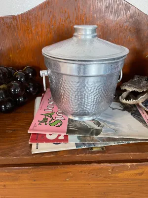 VINTAGE ICE BUCKET