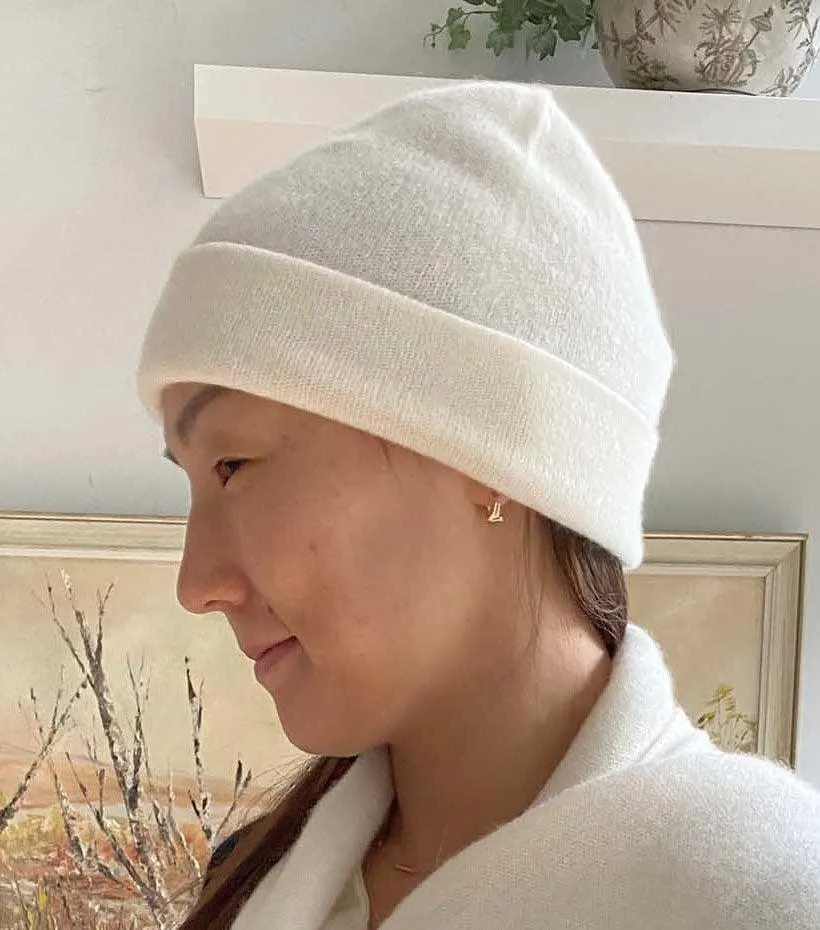 White cashmere beanie hat for Women